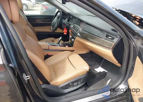 2011 BMW 750Li xDrive z USA, uszkodzony, nr VIN WBAKC8C55BC434290